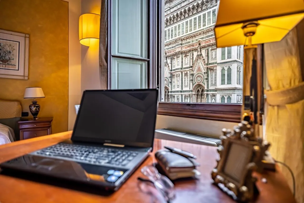 Palazzo Gamba Apartments Al Duomo Florens Italien