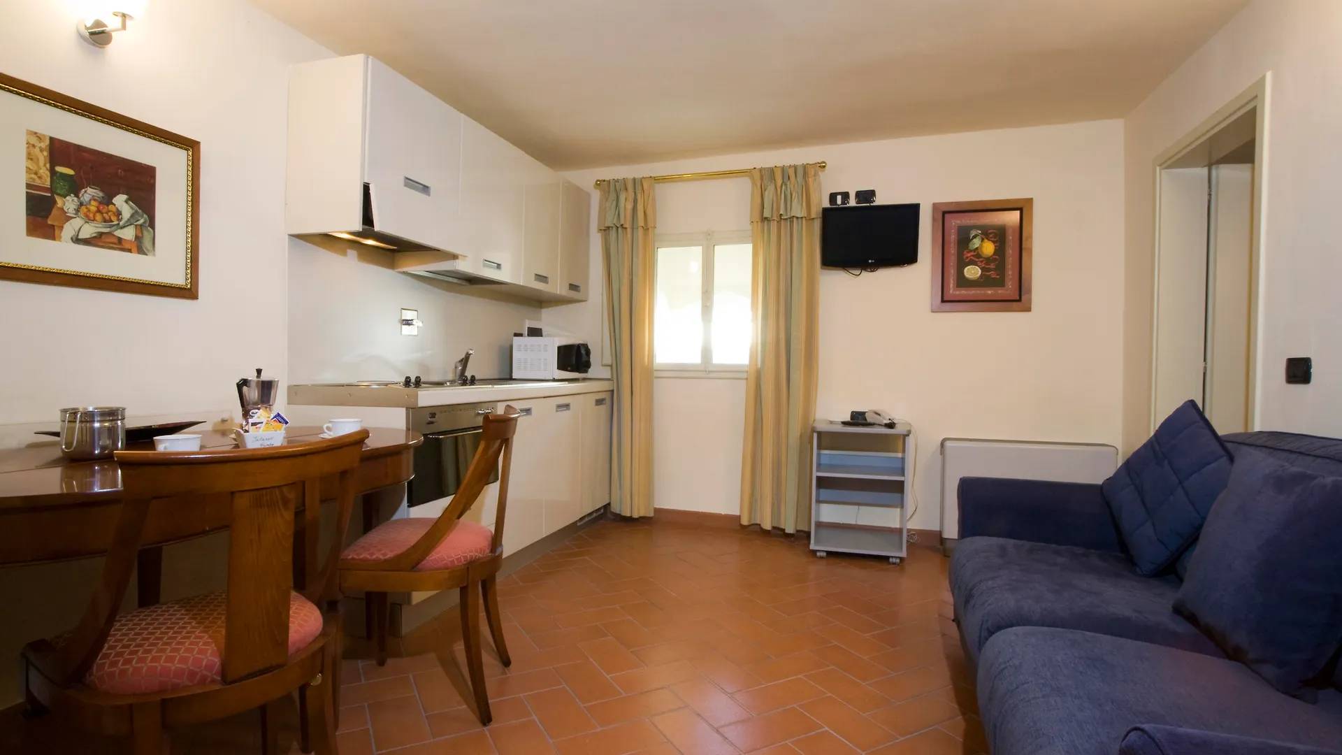 פירנצה Palazzo Gamba Apartments Al Duomo 4*,  איטליה