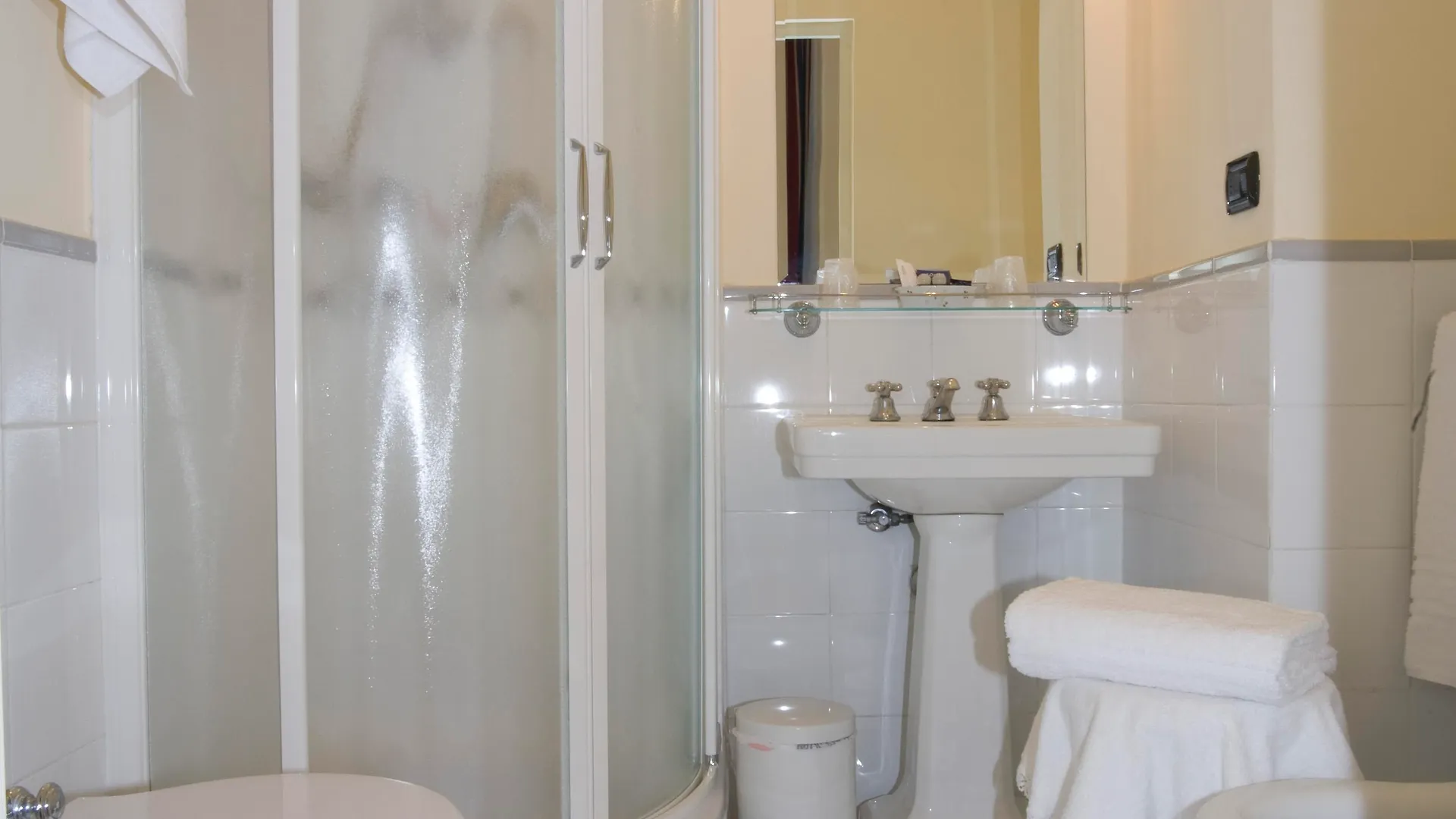 פירנצה Palazzo Gamba Apartments Al Duomo 4*,