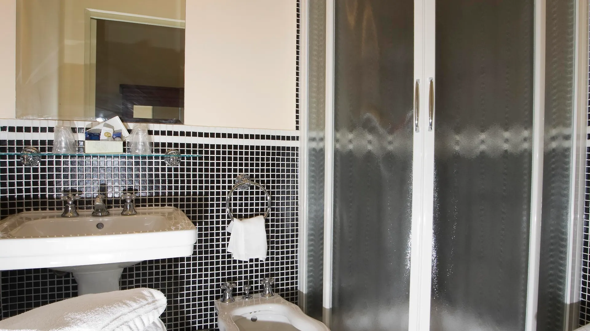 פירנצה Palazzo Gamba Apartments Al Duomo איטליה
